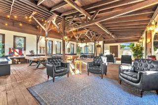 Pet Friendly Cottage w/Hot-Tub 10-Mins to Downtown - 5