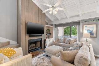 Lakeside condo Retreat in Horseshoe Bay - 8