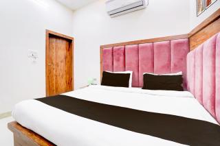 Super Townhouse Govardhan - 6