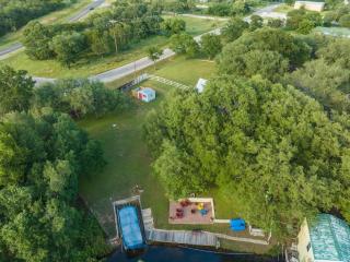 Red Bird Cabin Studio Retreat - Kingsland - 5