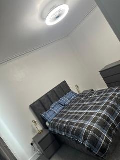 Parchmore House - Thornton Heath - 1