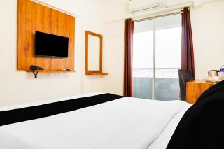 Super Townhouse Lohegaon Near Pune Airport formerly Landmark Regency - Pune - 6