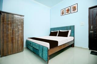 Super Collection O Nayagaon Vikas Nagar - Chandigarh - 1