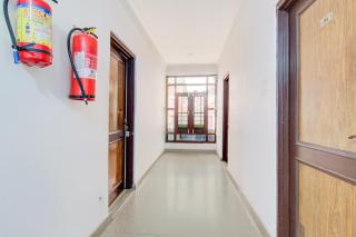 Hotel O Hari Singh High Street Formerly City Star - 8