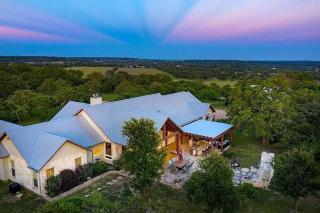 Luxury Ranch w/Pool-Hot tub-Near Fred! - 0