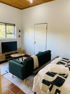 House Cosy - Northriding - 0