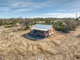 RockyRidge Cabin-Hill Country Views-20 min to Fred - 9