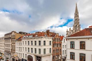 Exclusive 2BR with UNESCO Views - 9