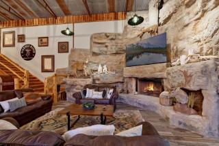 Oakridge Ranch - Pool,Hot Tub, Pickleball Court, Whiskey & Wine Room - 6