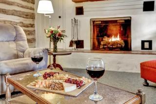 Historic Log Cabin Retreat Near Town on 5 Acres! - 4