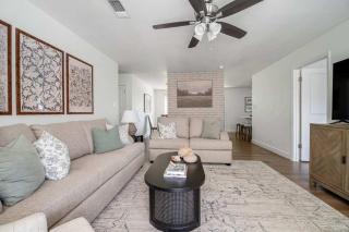 Luxe Poolside Retreat w/Sauna-Minutes from Downtown! - 5