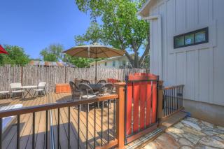 Casa Blanca-Swim Spa-Steps to Main Street! - 9