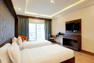 Super Townhouse Oak Mahadevapura Opposite Phoenix Mall Formerly Grand Wilton Inn - 1
