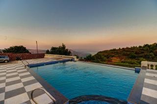 SERENE RESORT by BeeGO - 3