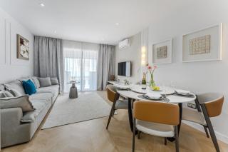 SeaShell Suites - 1
