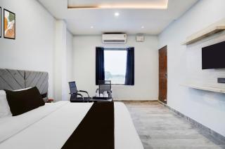 Super Hotel O Hanuman Gadi Formerly Alankar Lawn - 3
