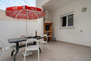 A O - Tina House Ferrel - 9