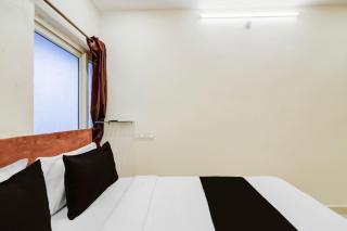 Super Hotel O Neredmet Road - 5