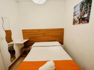 Rooms in Madrid Downtown - 3