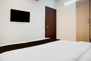 Super Collection O Mundhwa Chowk formerly Opal Suites - Pune - 6