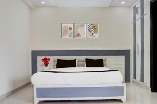 Collection O Sector 70 Noida - Noida - 6