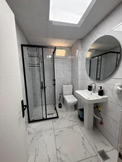 Pi Park Hotel - Bornova - 1