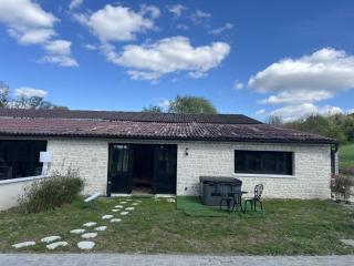 Champagne et Jacuzzi - Merrey-sur-Arce - 8