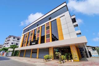 Super Townhouse Ernakulam North - Ernakulam - 5
