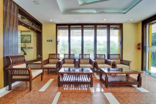 Super Townhouse Ernakulam North - 4