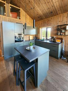 Cabin With Forest Edge Views - Svingvoll - 6