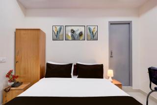 Super Townhouse Nanak Ram Guda Near WaveRock SEZ - 5