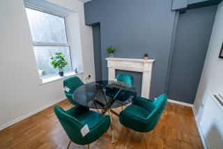 Modern 3-Bed Swansea Home near City & Bay - Port Tennant - 8