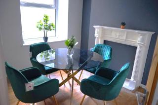 Modern 3-Bed Swansea Home near City & Bay - Port Tennant - 3