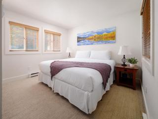 RMR: Sleeping Indian West 4 Condo in Teton Village - 1