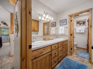 RMR: Strawberry 3921 Condo in The AspensWilsonWY - 3
