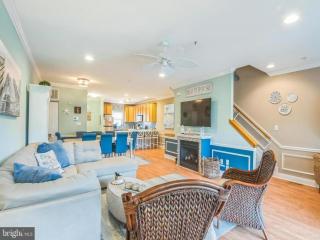 164 W Oak Ave - 8