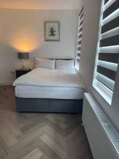 Old Ridgeway Hotel - Chingford - 8