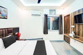 Super Hotel O Sunrakh Road Vrindavan Formerly Ganga Residency - 7