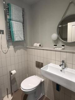 F4 Modern Studio Central London Zone 1 Notting Hill WiFi incl - 6