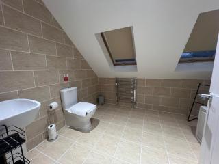 Glen Meadows Luxury Apartment - 7
