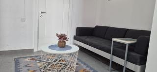 Central and stylish - 6