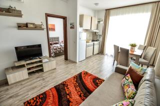 Apartment Party Studios - Mamaia - 0