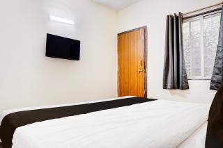 Super Collection O Uptown Hinjewadi - 7