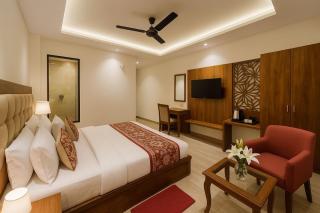 Maclo Classic Luxury Resort- #Lavish & Luxury Rooms #Big Parking # Lift # All Balcony Rooms # Prime Location # Top Selling # Property In Mcleodganj - 4