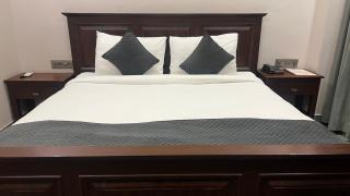Hotel Devaan - 5