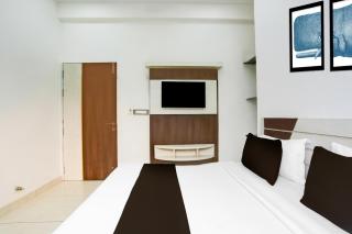 Super Townhouse Khatu Shyam Formerly Hotel Dev Bhumi - 1