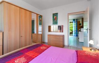 Two-Bedroom Apartment In Supetar - 1