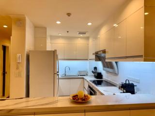 Elegant 4BR penthouse in BGC - 1