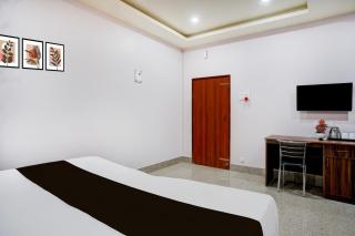Super Collection O Guwahati Airport Formerly Hotel Aniruddha Grand - 7