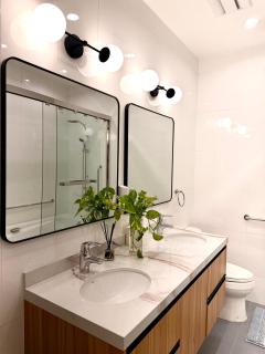 Elegant 4BR penthouse in BGC - 6